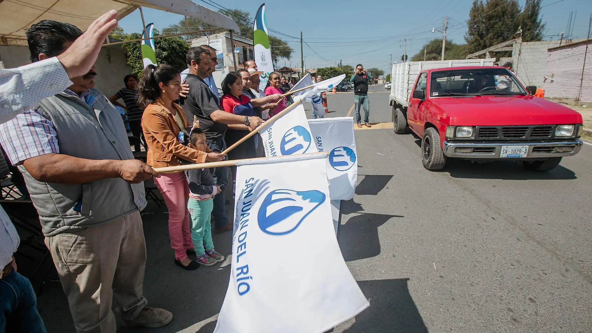 Alcalde dio el banderazo de inauguración de esta importante arteria. Foto Cortesía.